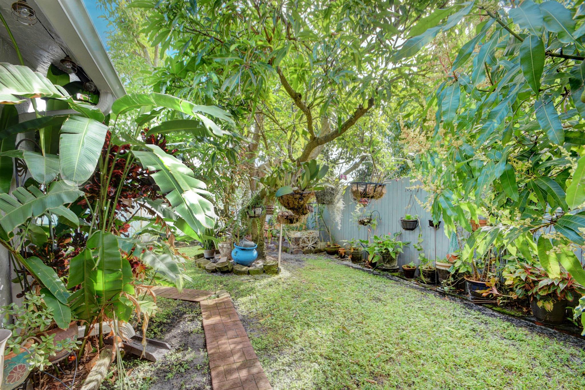 LANTANA HOMES 1 - Residential