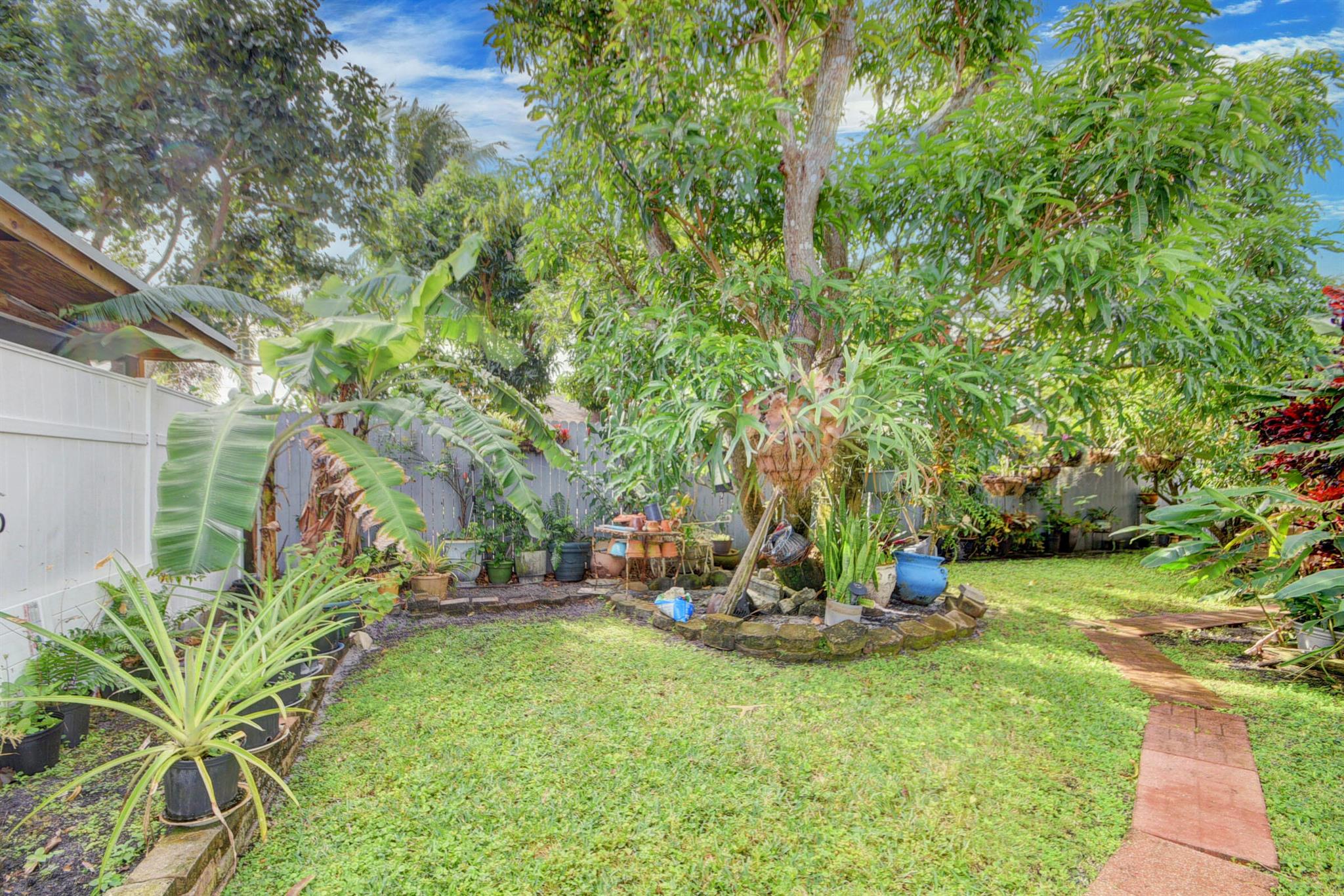 LANTANA HOMES 1 - Residential