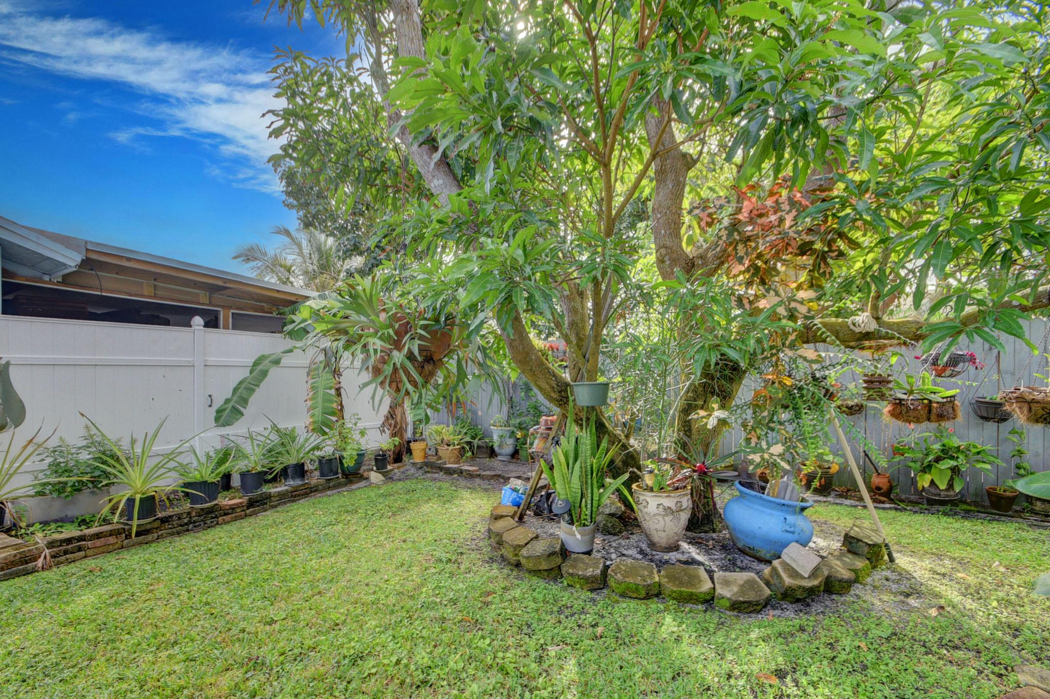 LANTANA HOMES 1 - Residential