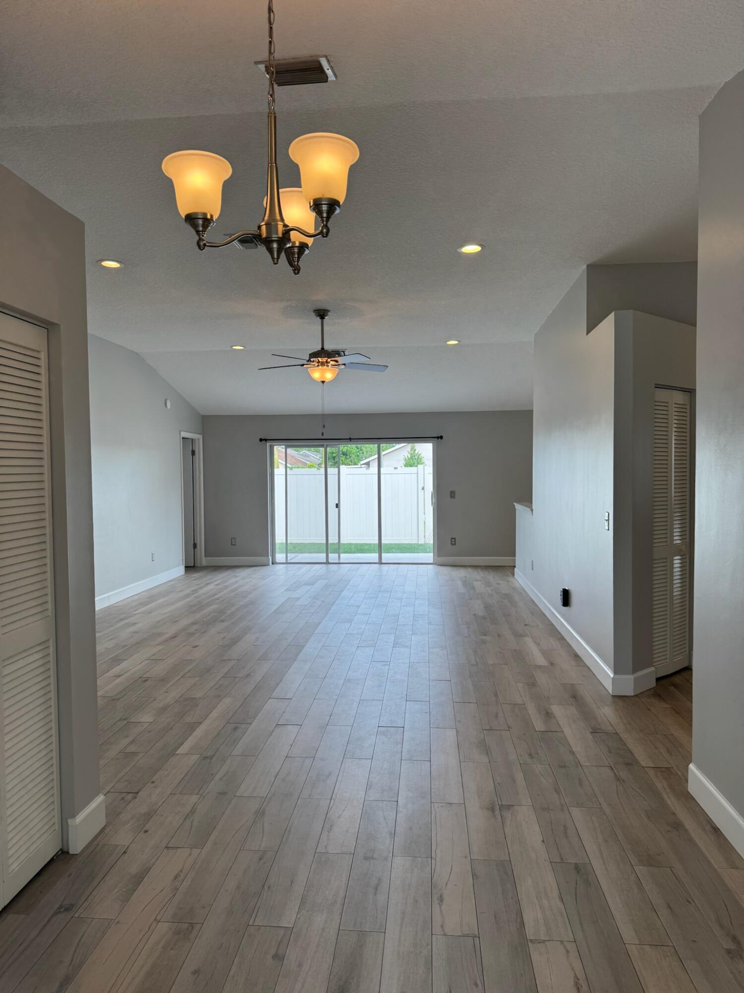 Properties 12872 Meadowbend Drive