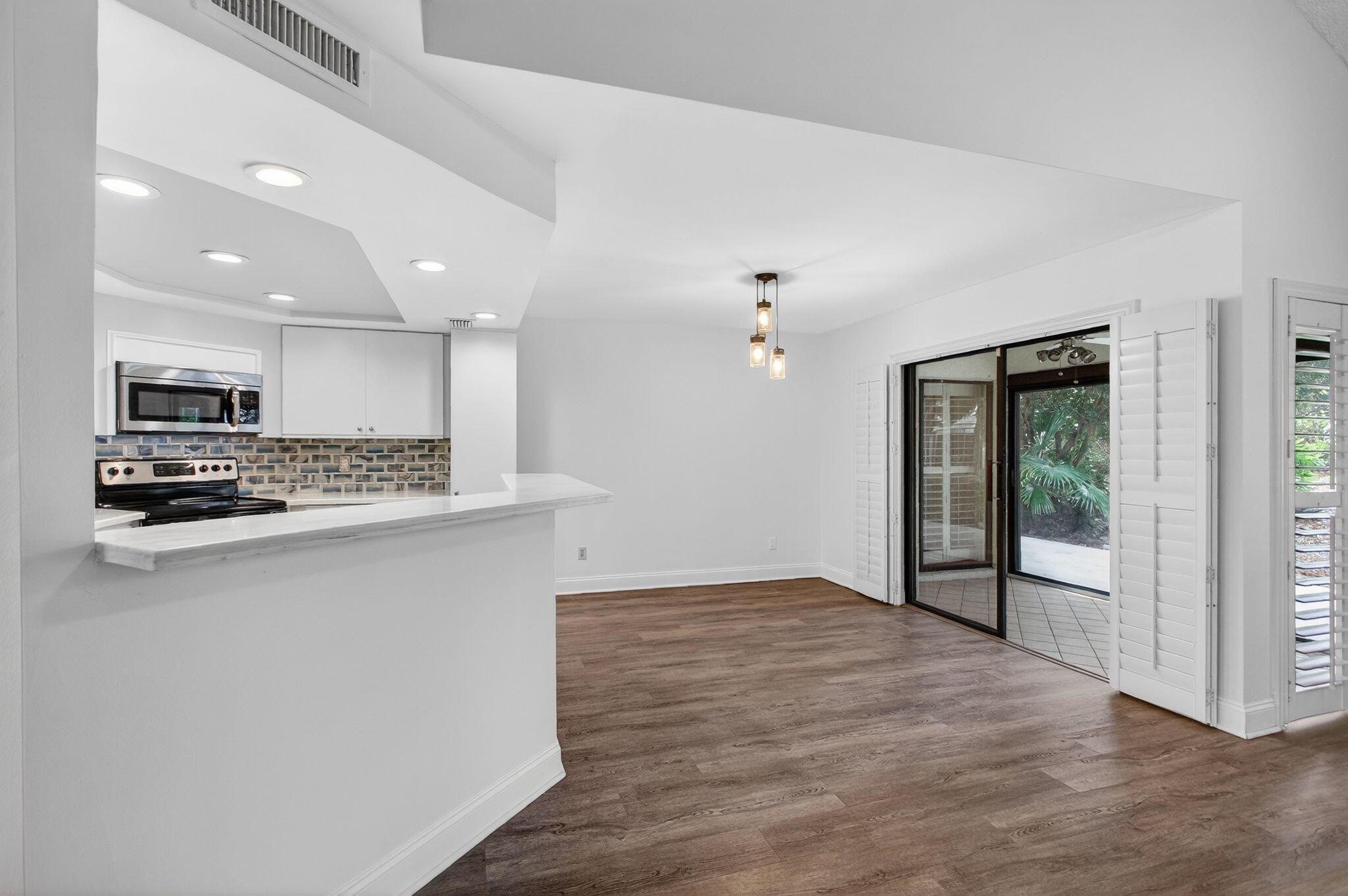 SEA OATS OF JUNO BEACH CO - Residential