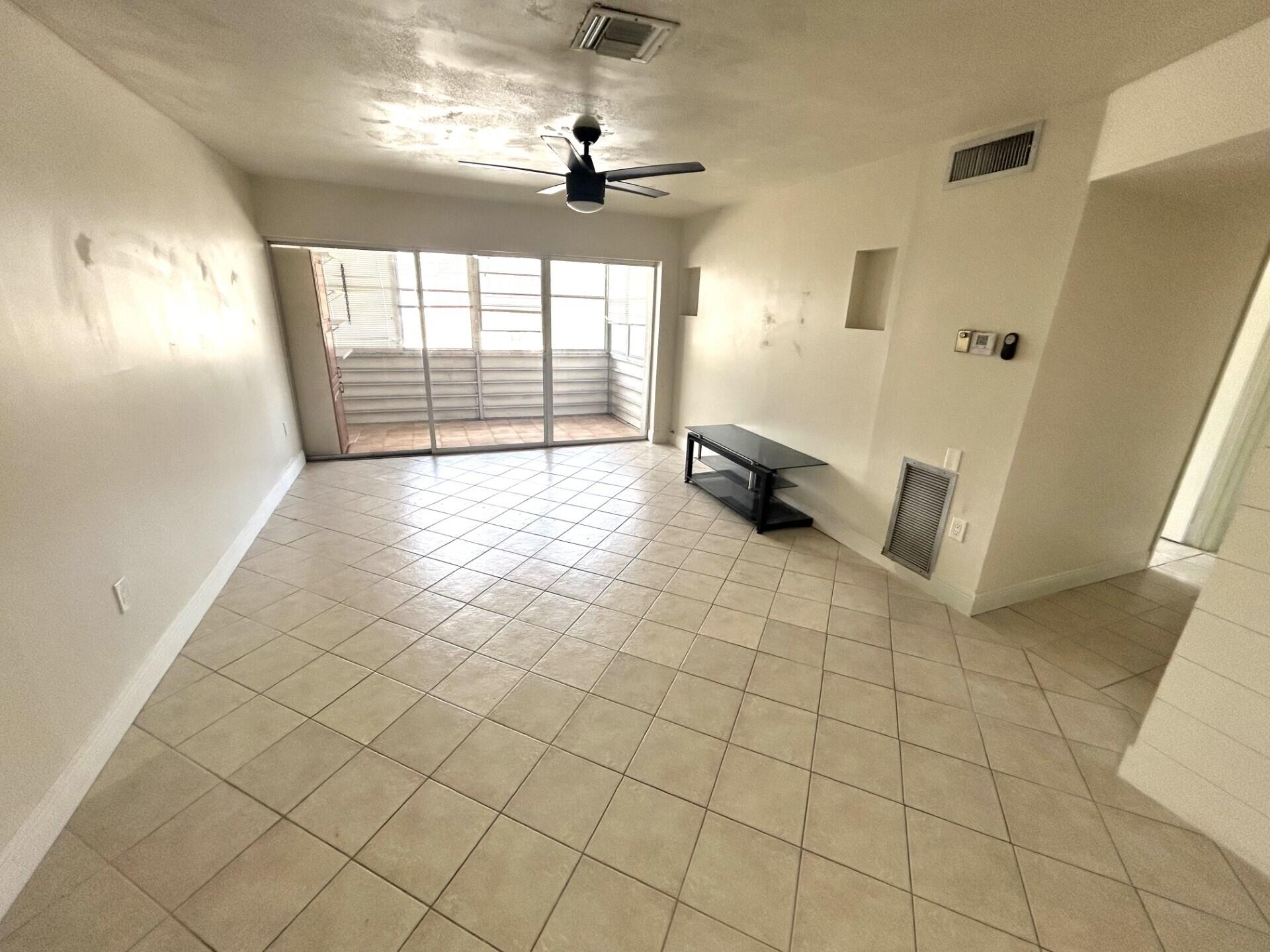 LAKESIDE VILLAGE CONDO - Residential