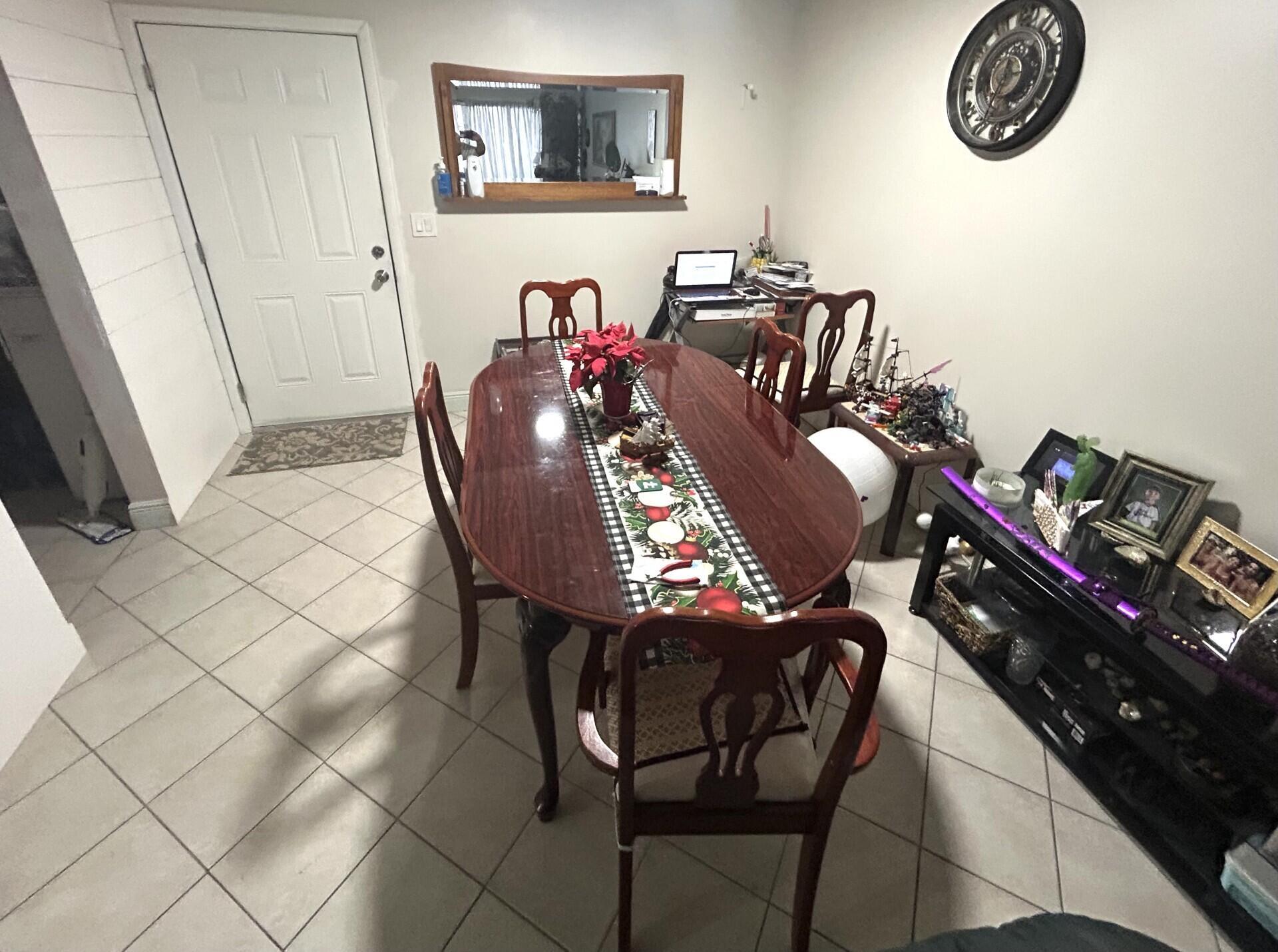 LAKESIDE VILLAGE CONDO 1 - Residential