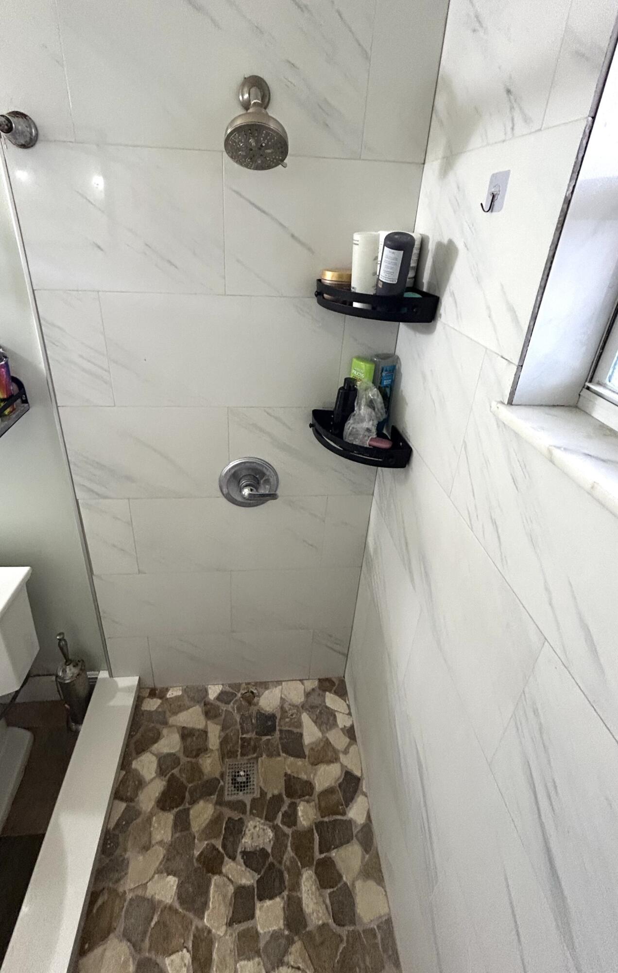 LAKESIDE VILLAGE CONDO - Residential