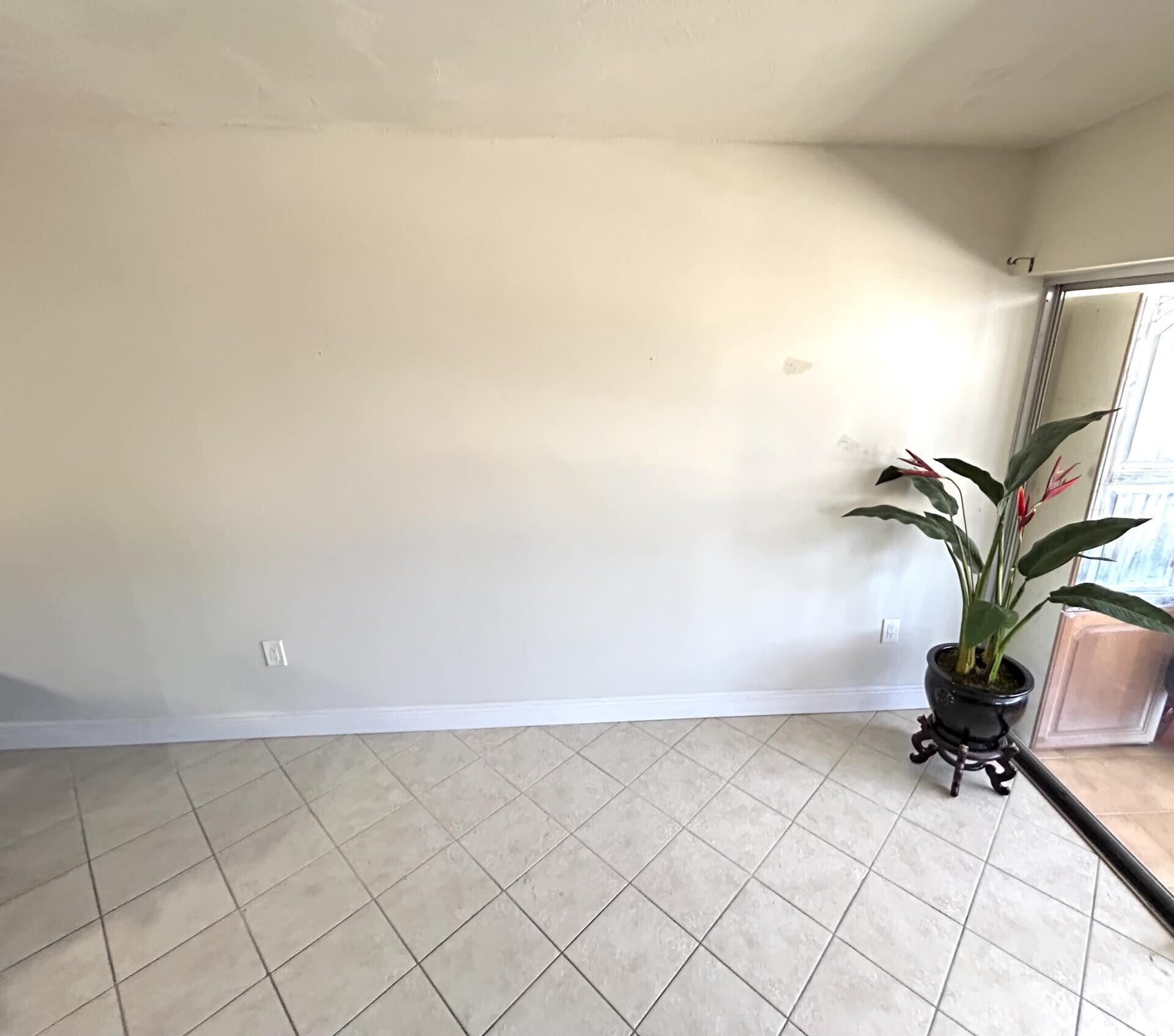 LAKESIDE VILLAGE CONDO - Residential