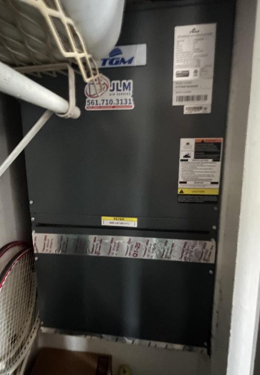 LAKESIDE VILLAGE CONDO - Residential