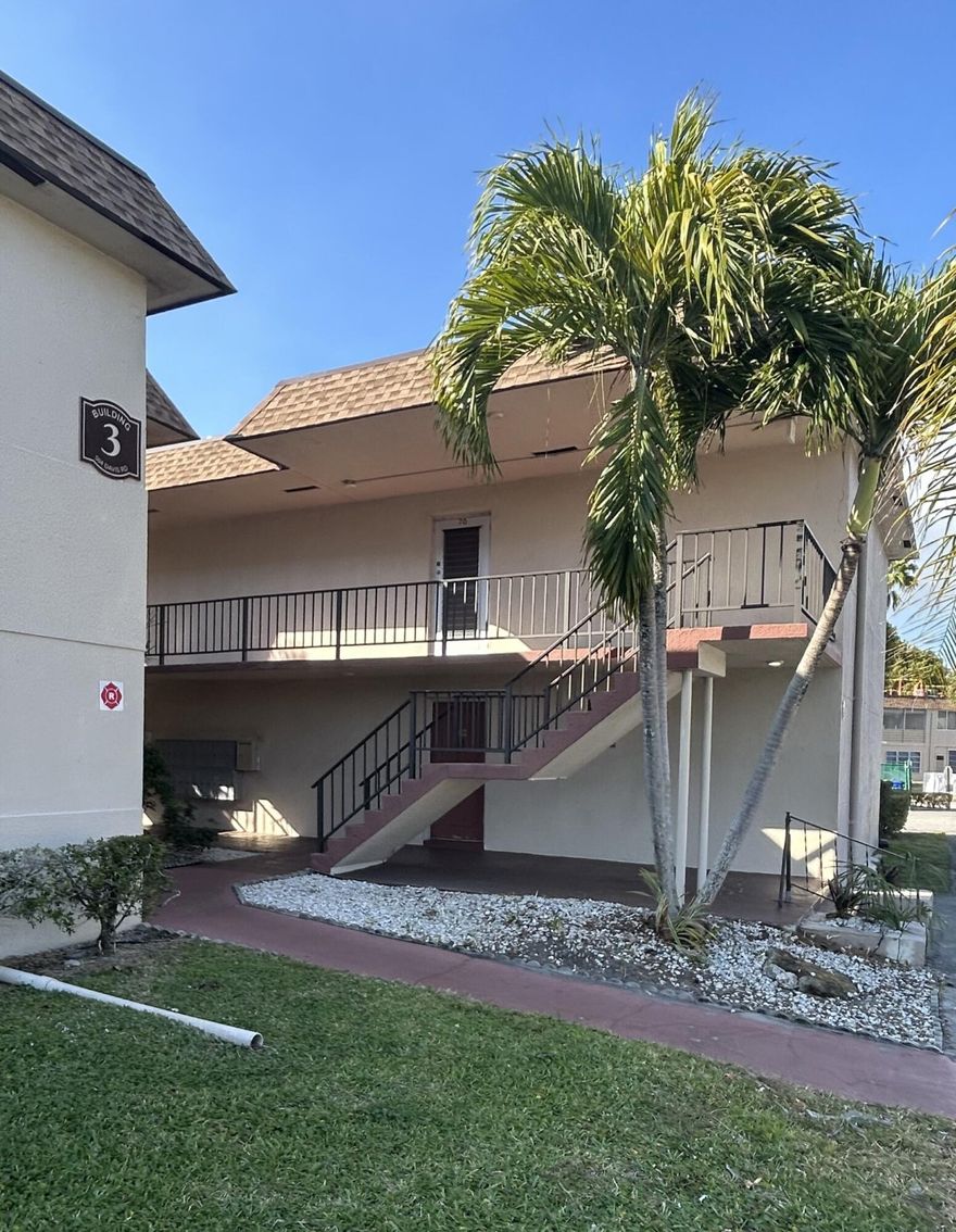 Adult 55+ community. Larger master bedroom with walk in closet. Upgraded bathroom, plus a den that could be used as a second bedroom. Tile floor throughout the whole unit. Tankless/ water heater, new A/C 2025, new roof 2025. Enjoy two pools (one heated), gym, pool tables, bowling, bocce ball, shuffleboard, minigolf, picnic area, auditorium, and courtesy bus for shopping. Basic cable and water included in HOA. Assigned parking and guest spaces. Lease ok after 2 years. The complex is located near shopping centers, restaurants and Palm Beach Airport.