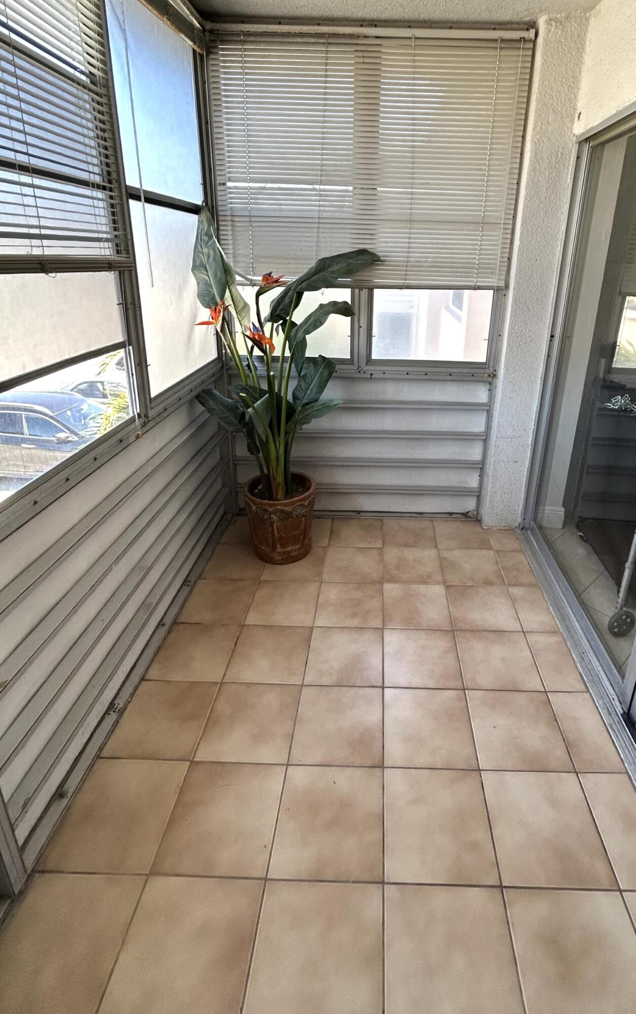 LAKESIDE VILLAGE CONDO - Residential