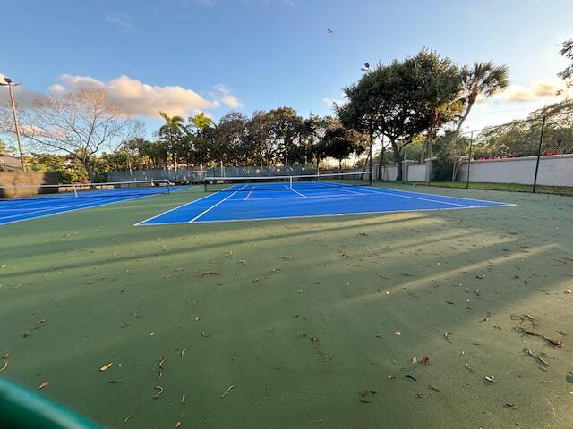 VILLAS DE VENEZIA CONDO - Residential