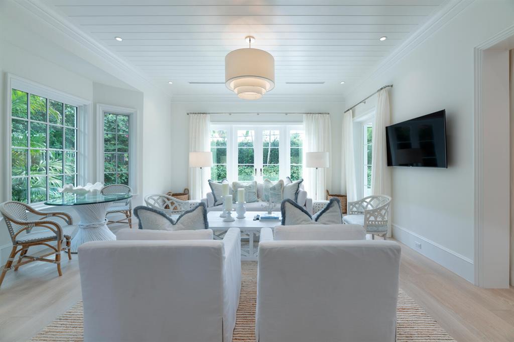 BOULEVARD ESTATES - Residential