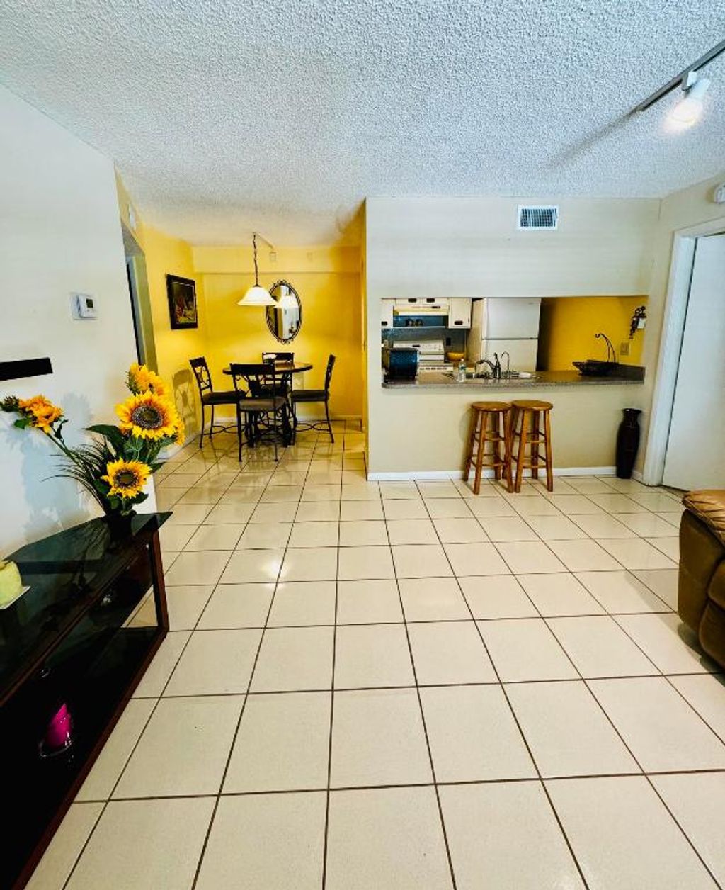 Photo of 9480 Boca Cove Cir Circle #401, Boca Raton, FL 33428 (MLS # R10924097)