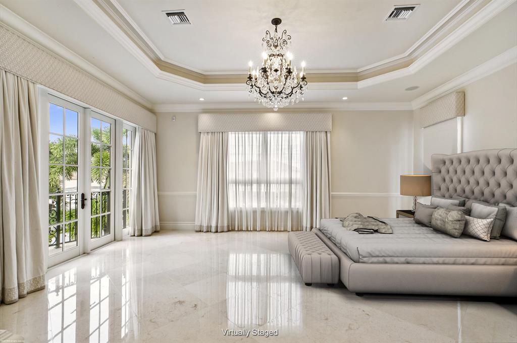 HARBOUR EAST - Residential