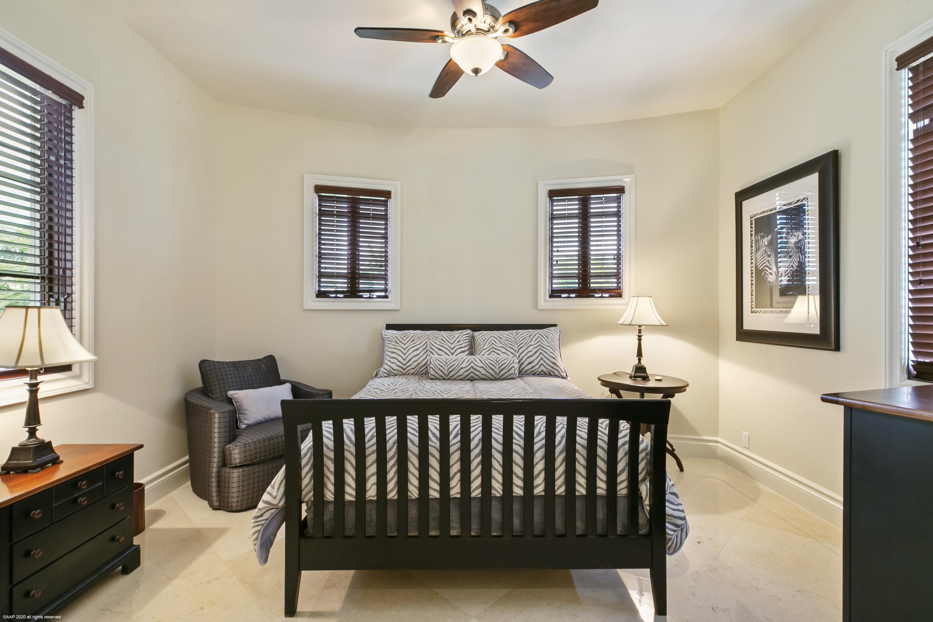 HARBOUR EAST - Residential