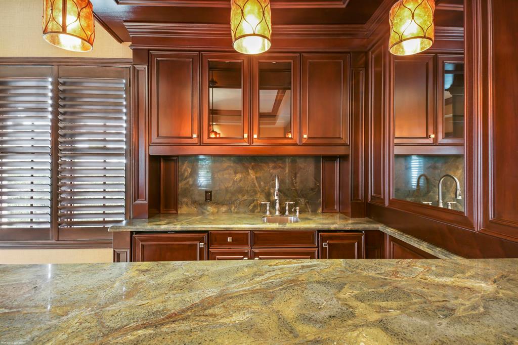 HARBOUR EAST - Residential