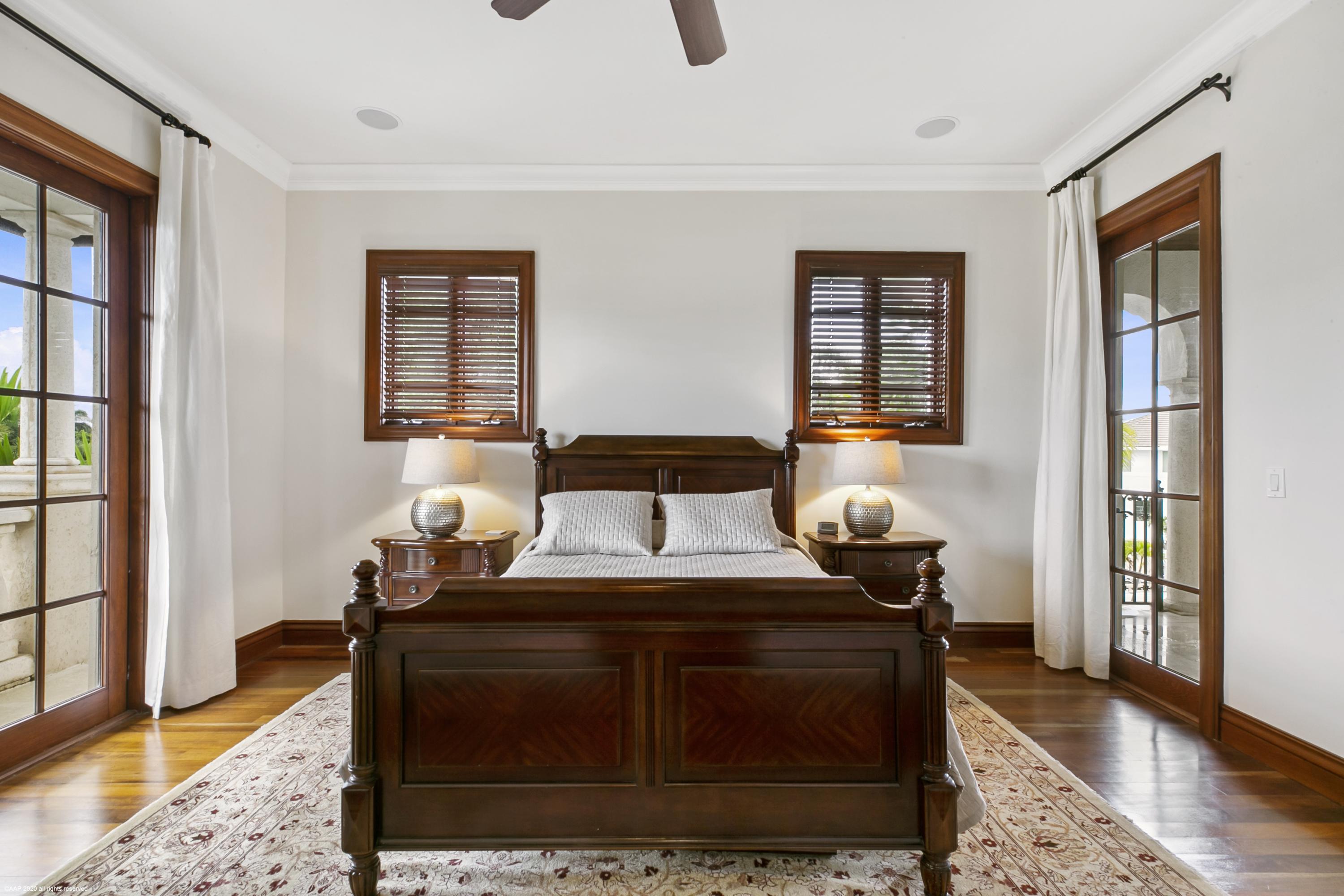 HARBOUR EAST - Residential