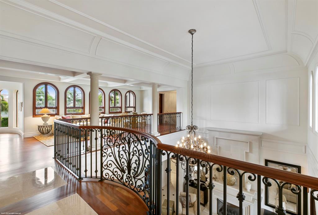 HARBOUR EAST - Residential