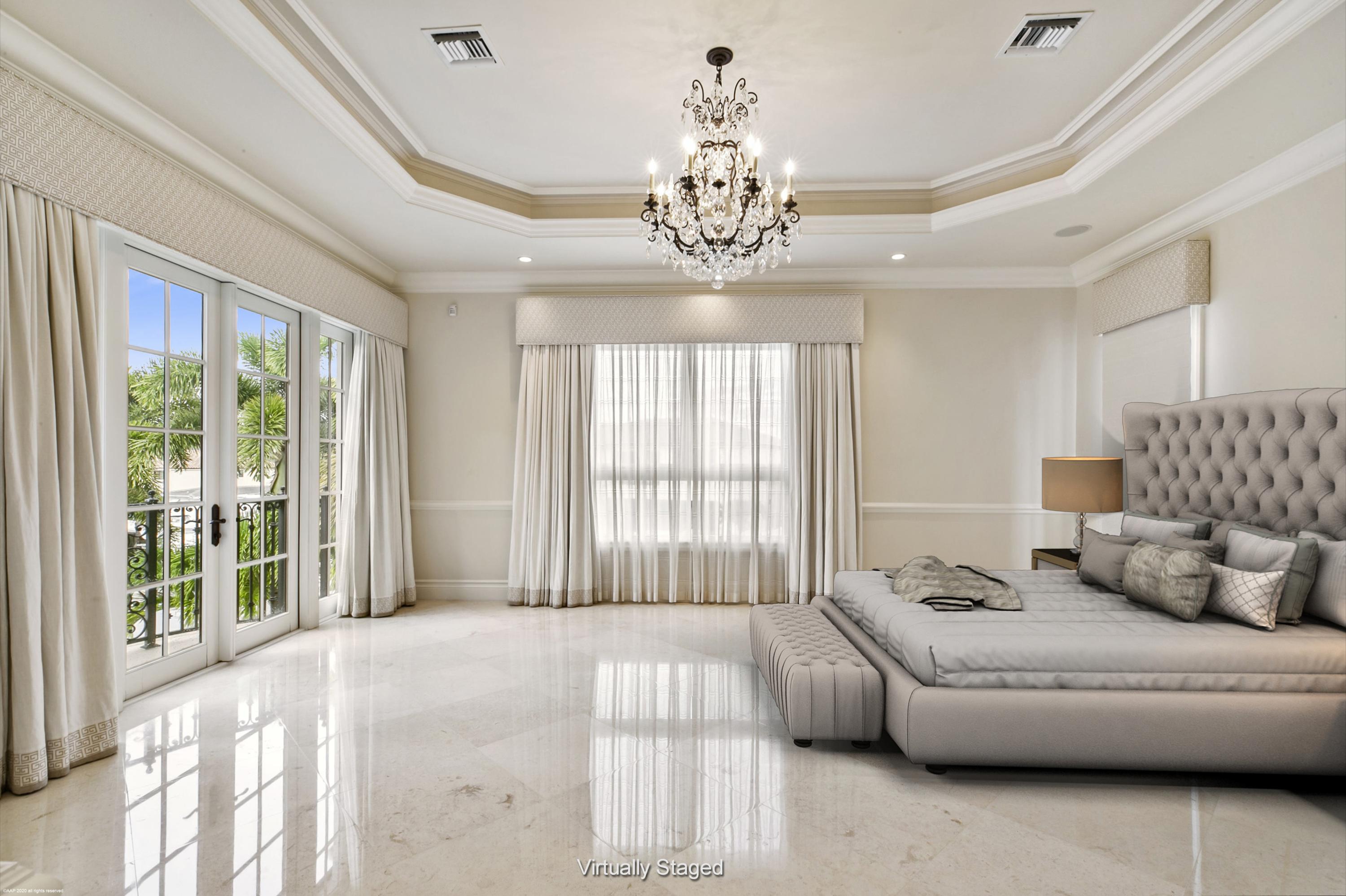 HARBOUR EAST - Residential