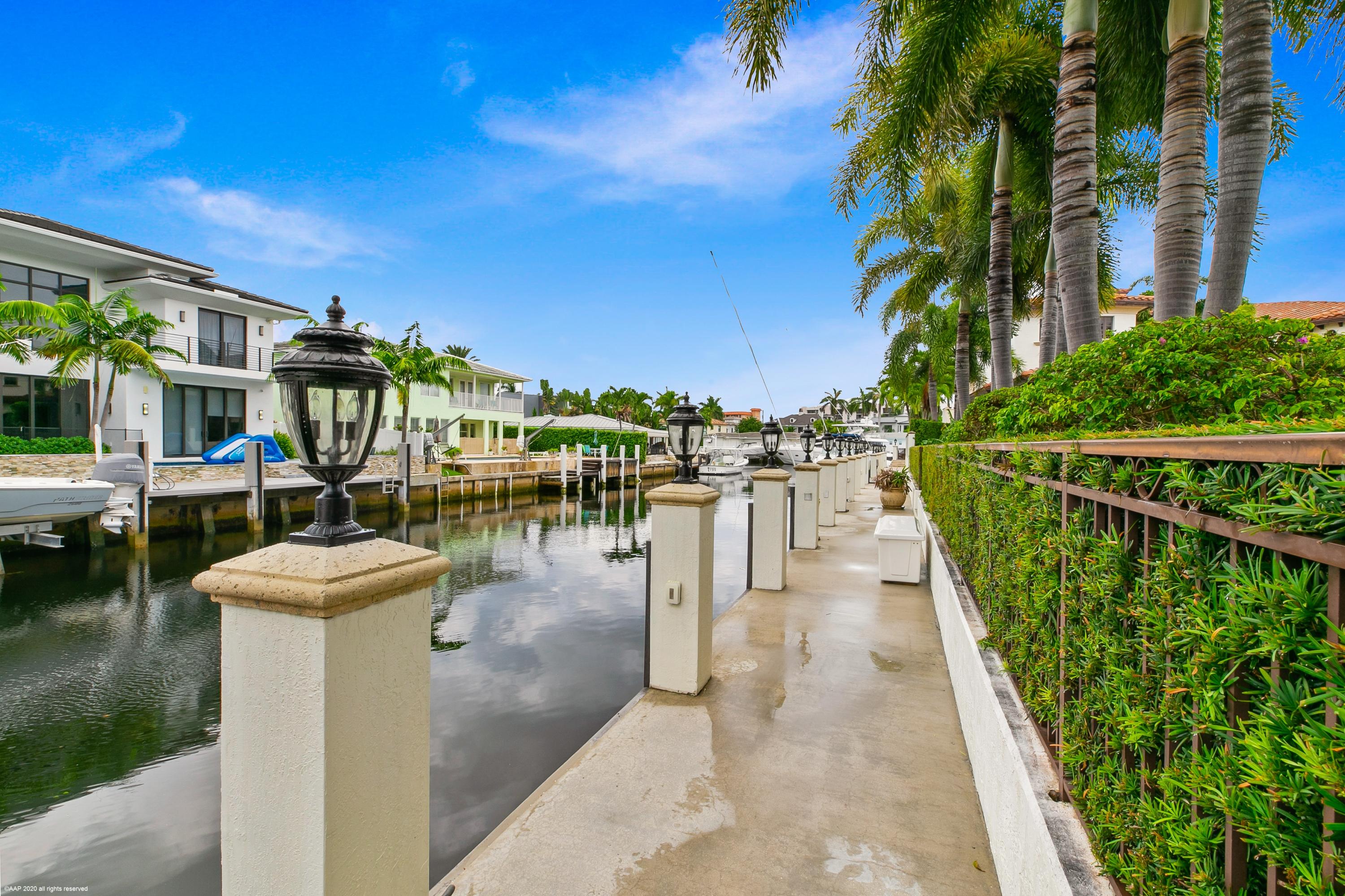 HARBOUR EAST - Residential