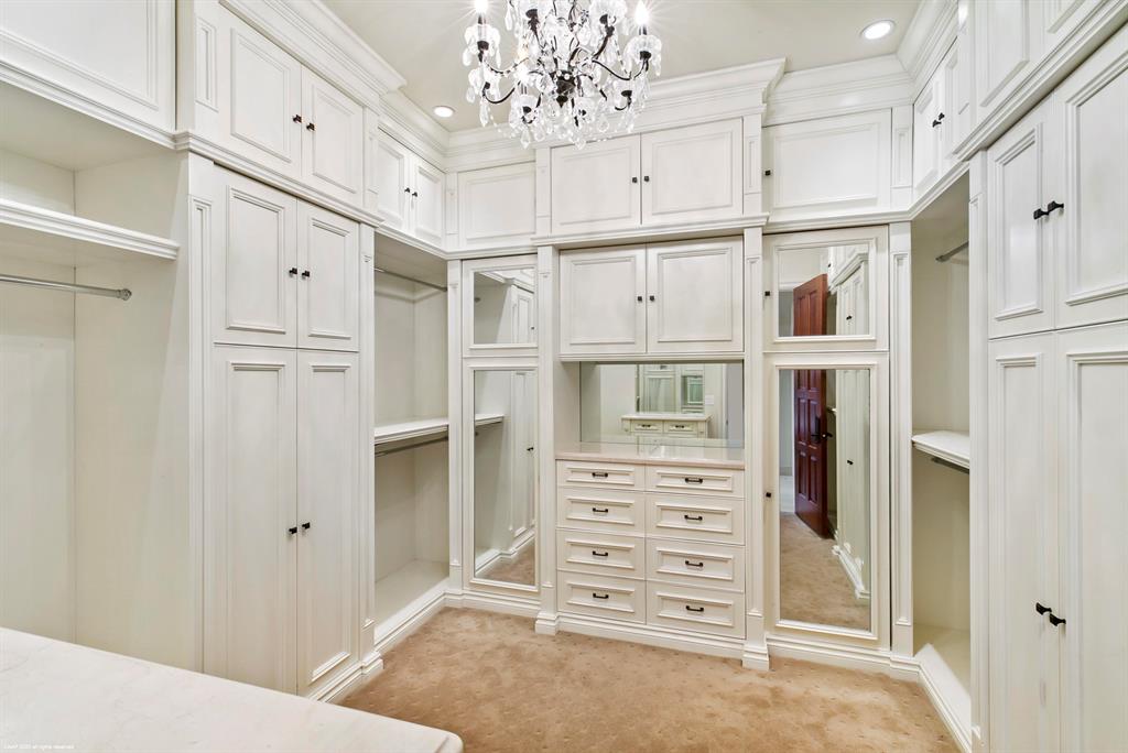 HARBOUR EAST - Residential