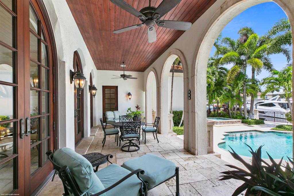 HARBOUR EAST - Residential