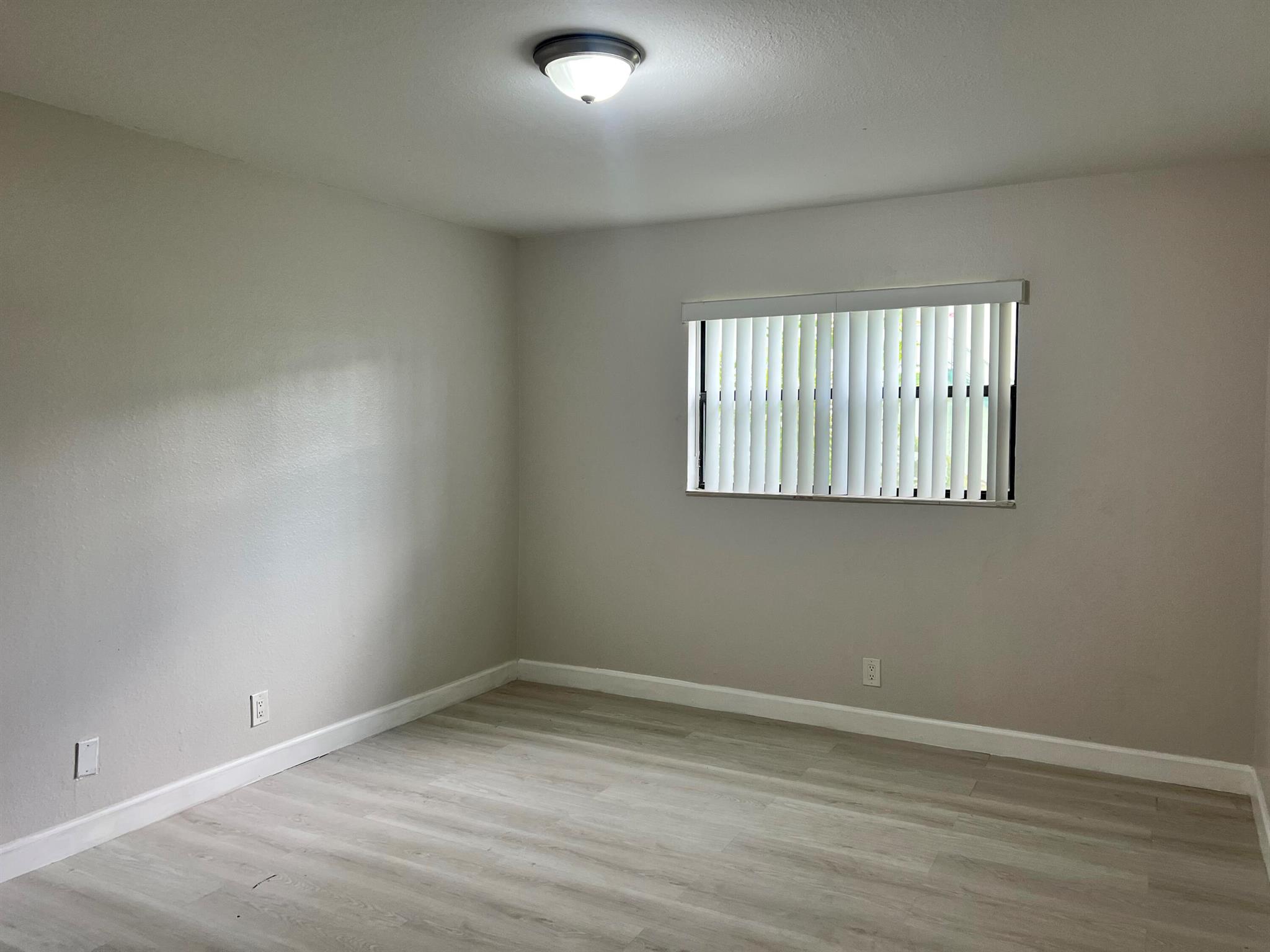 PRESERVE AT AVERY LAKES - Residential Lease