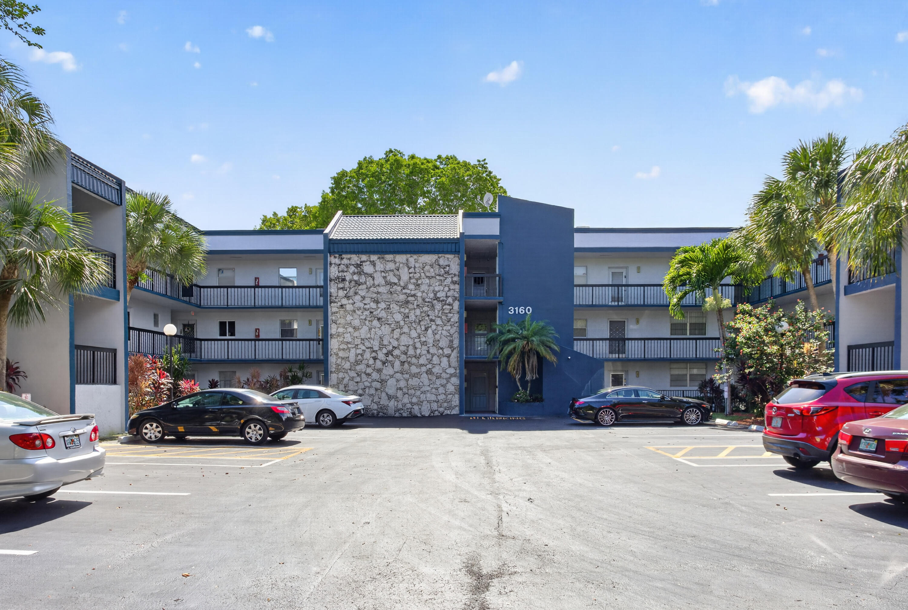 3160 Holiday Springs Boulevard 7-112