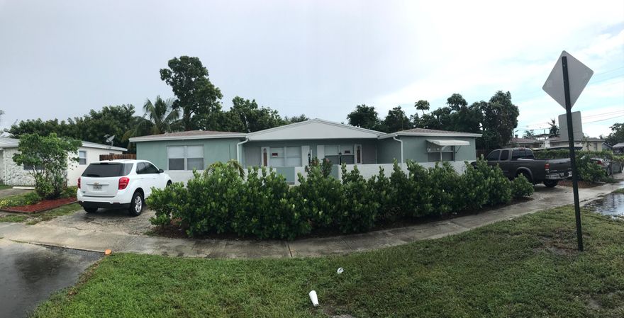 Dont miss your chance to rent this beautiful CBS and tiled home located in West Palm Beach, with lots of natural light throughout the whole house, it has 3 spacious bedrooms and 1 bathroom, new roof, central A/C, separate laundry room into the house, NO HOA! ready to move in less than 6 miles to the beach!
Close to the City and close by new ballpark of the Palm Beaches, this home is near shopping and easy access to I-95 and all information deemed reliable but not guaranteed and all measures are estimated.