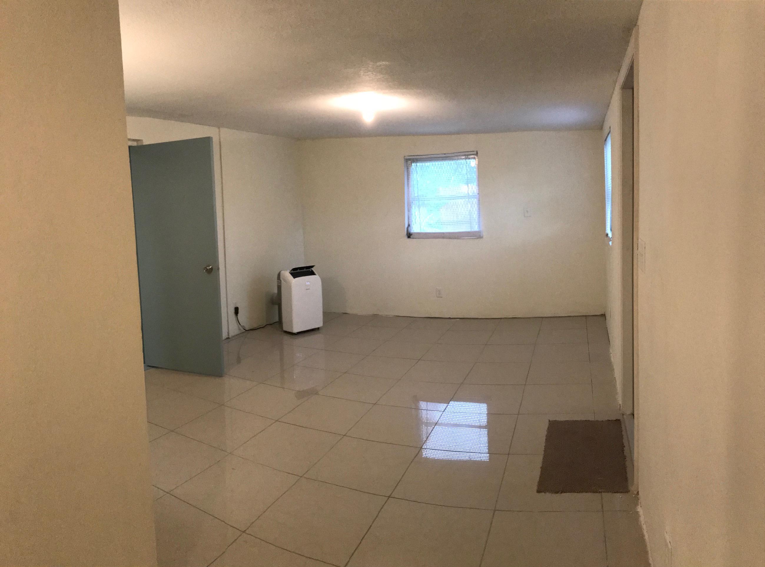 GRAMERCY PARK UNIT 2 - Residential Lease