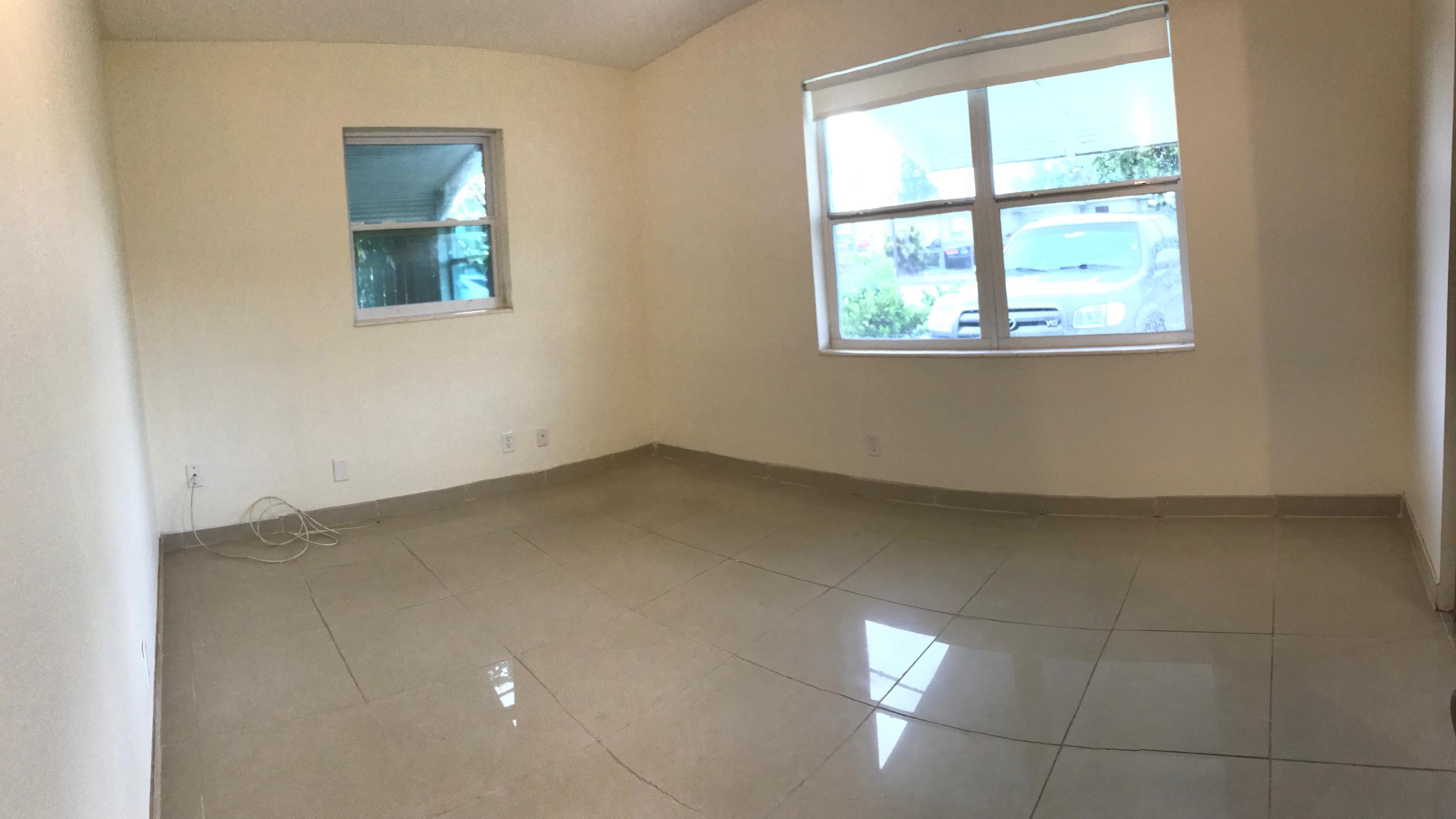 GRAMERCY PARK UNIT 2 - Residential Lease