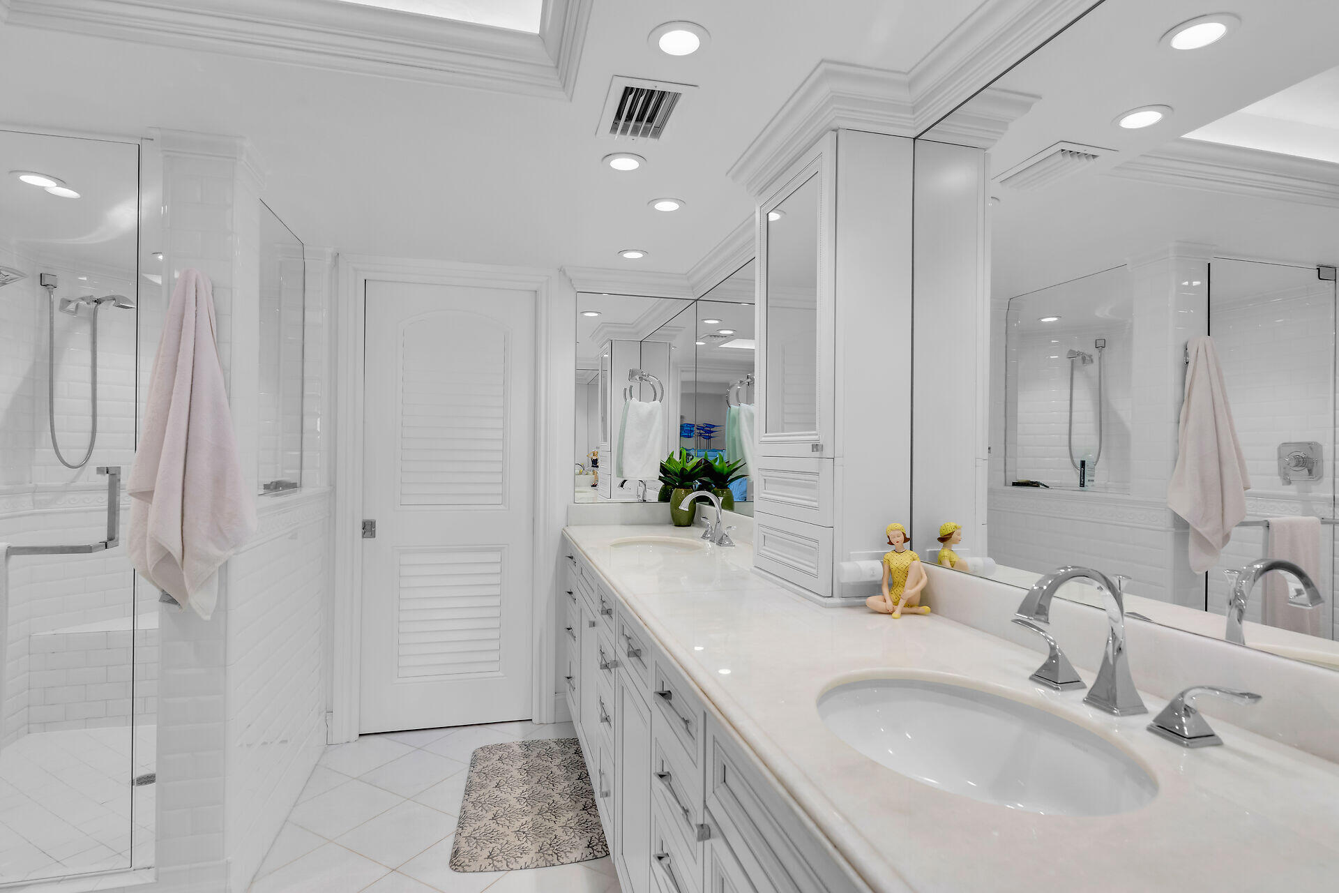 OCEAN HARBOUR - Residential