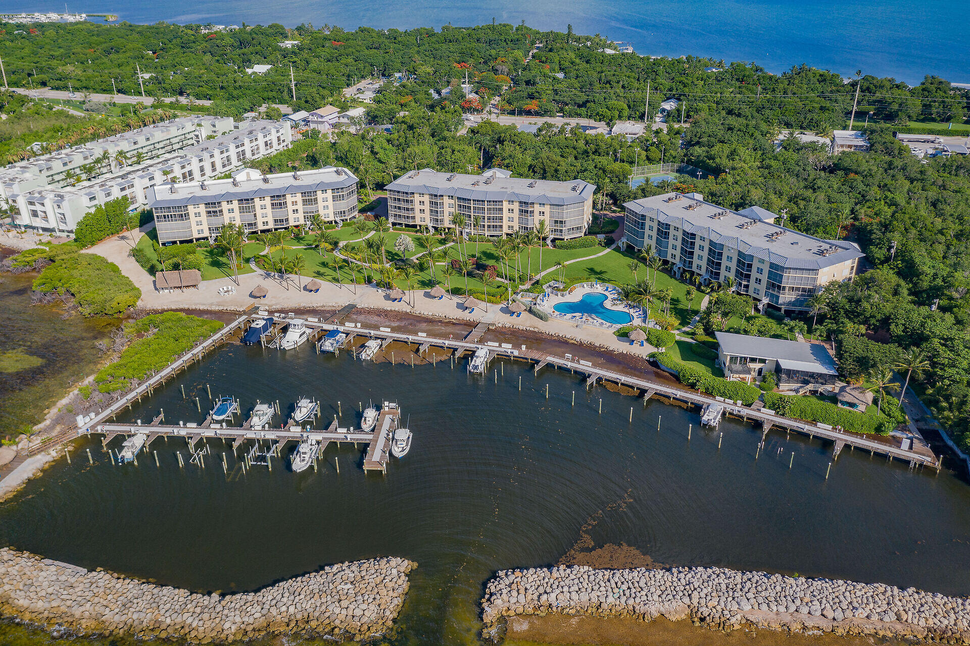 OCEAN HARBOUR - Residential