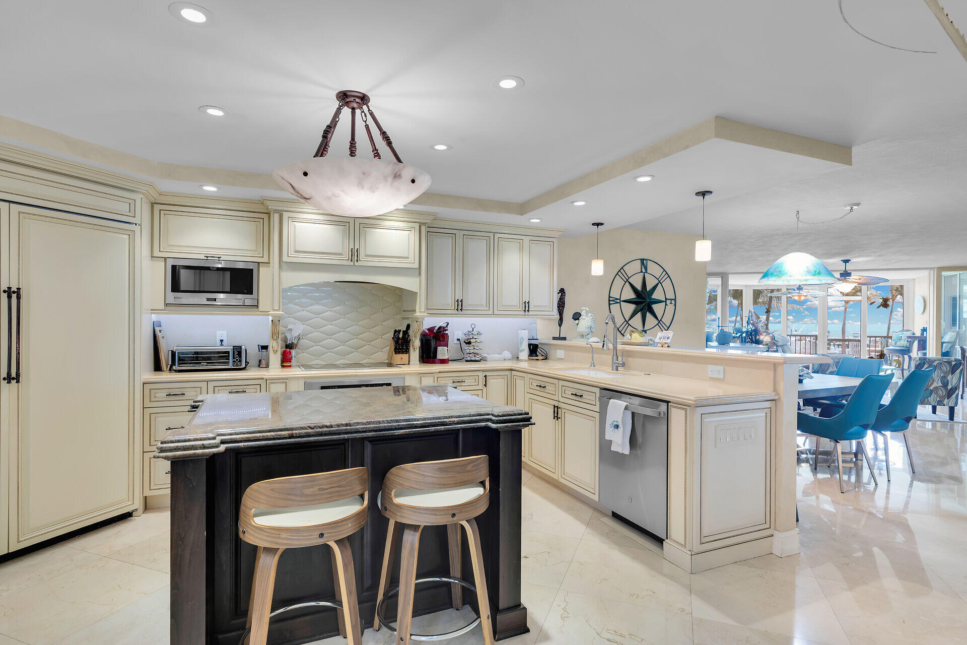 OCEAN HARBOUR - Residential