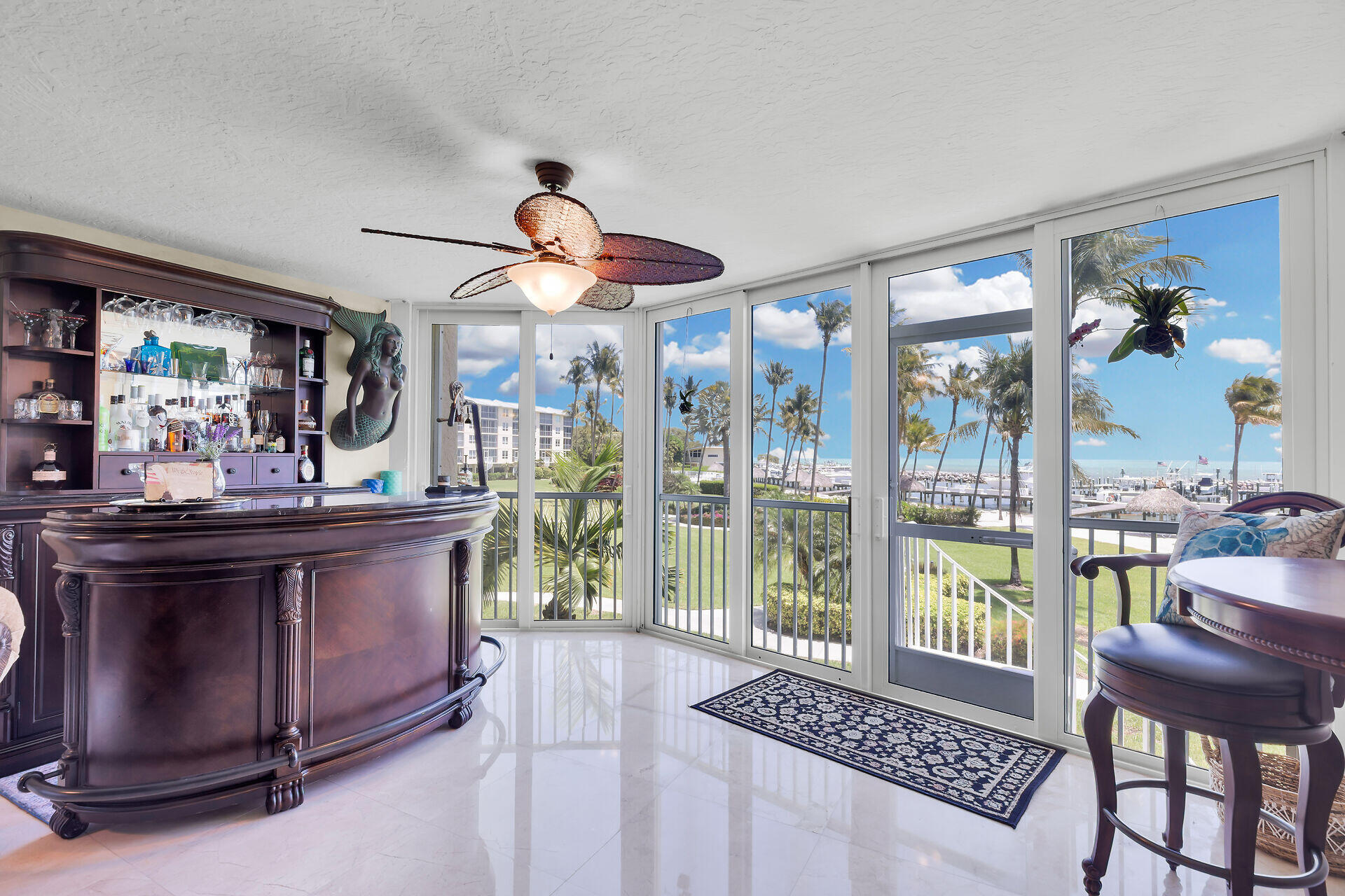 OCEAN HARBOUR - Residential