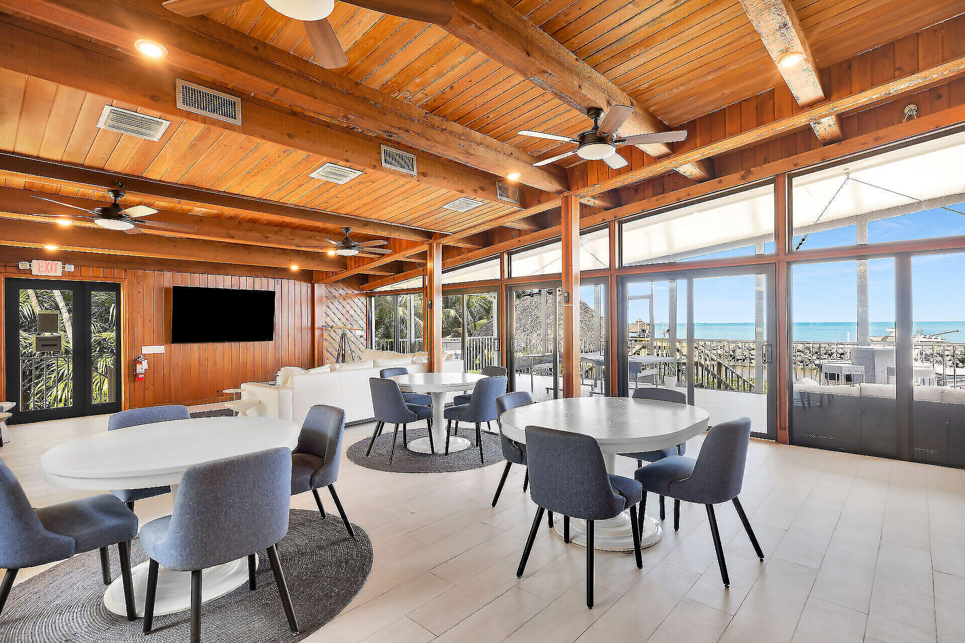 OCEAN HARBOUR - Residential