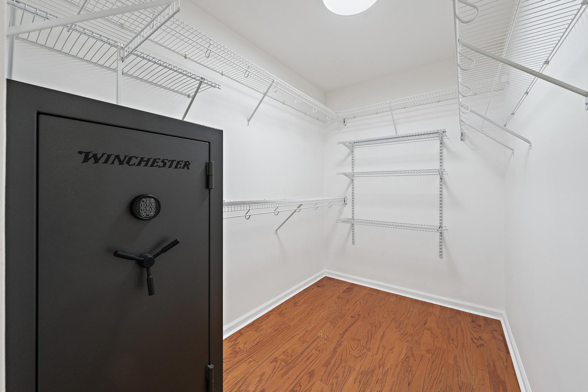 NORMANDY VILLAGE - Residential