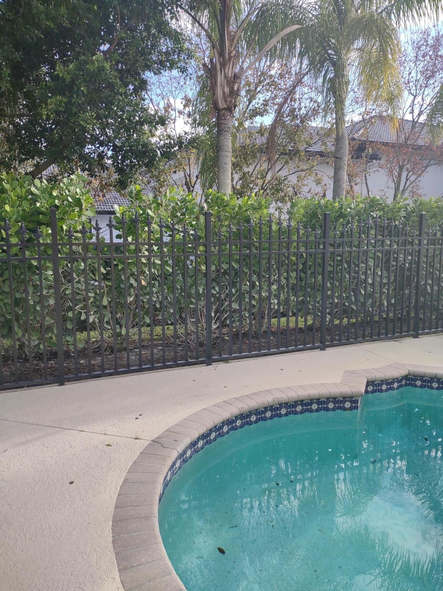 WELLINGTON AERO CLUB OF THE LANDINGS AT WELLINGTON - Residential Lease