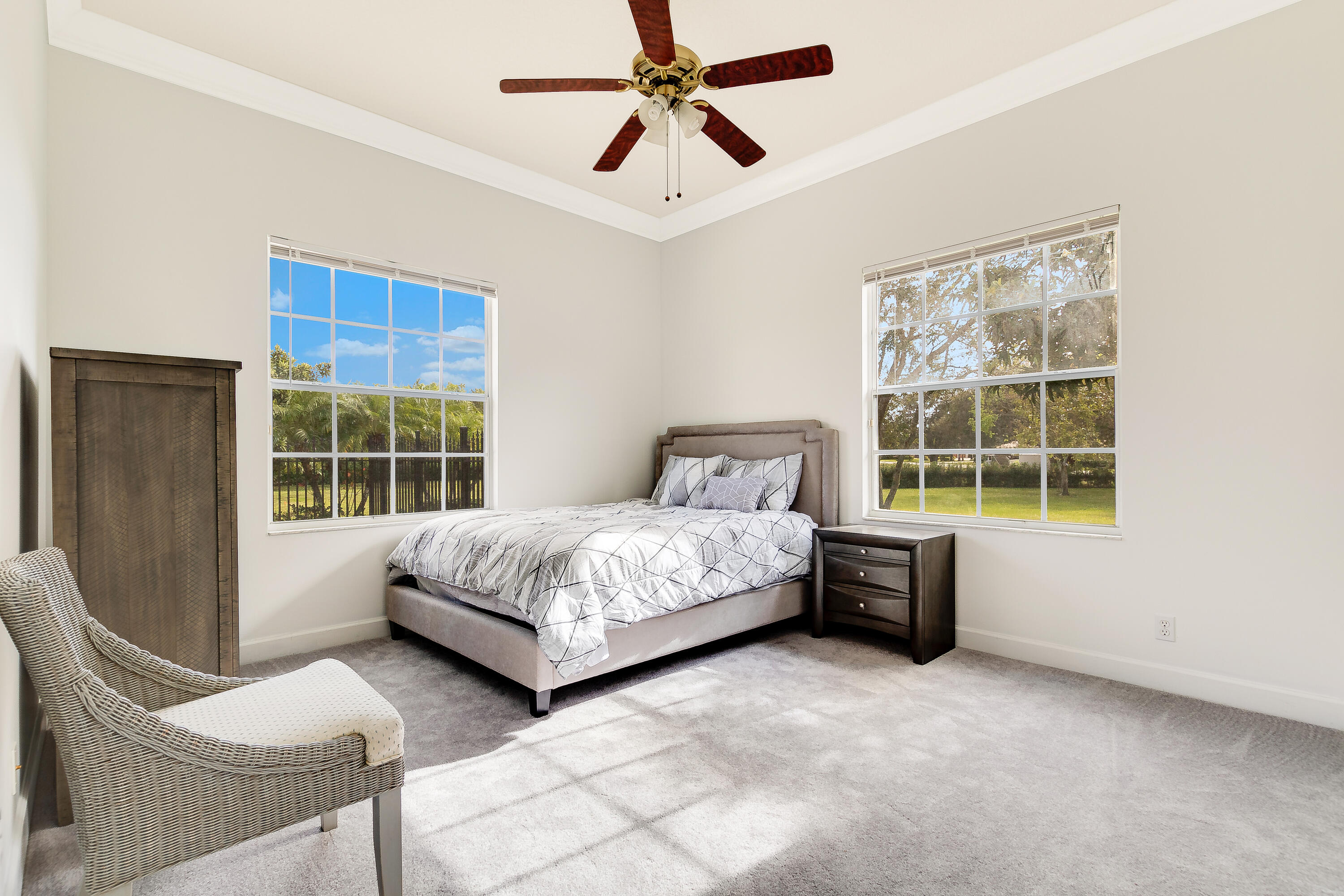 WELLINGTON AERO CLUB OF THE LANDINGS AT WELLINGTON - Residential Lease