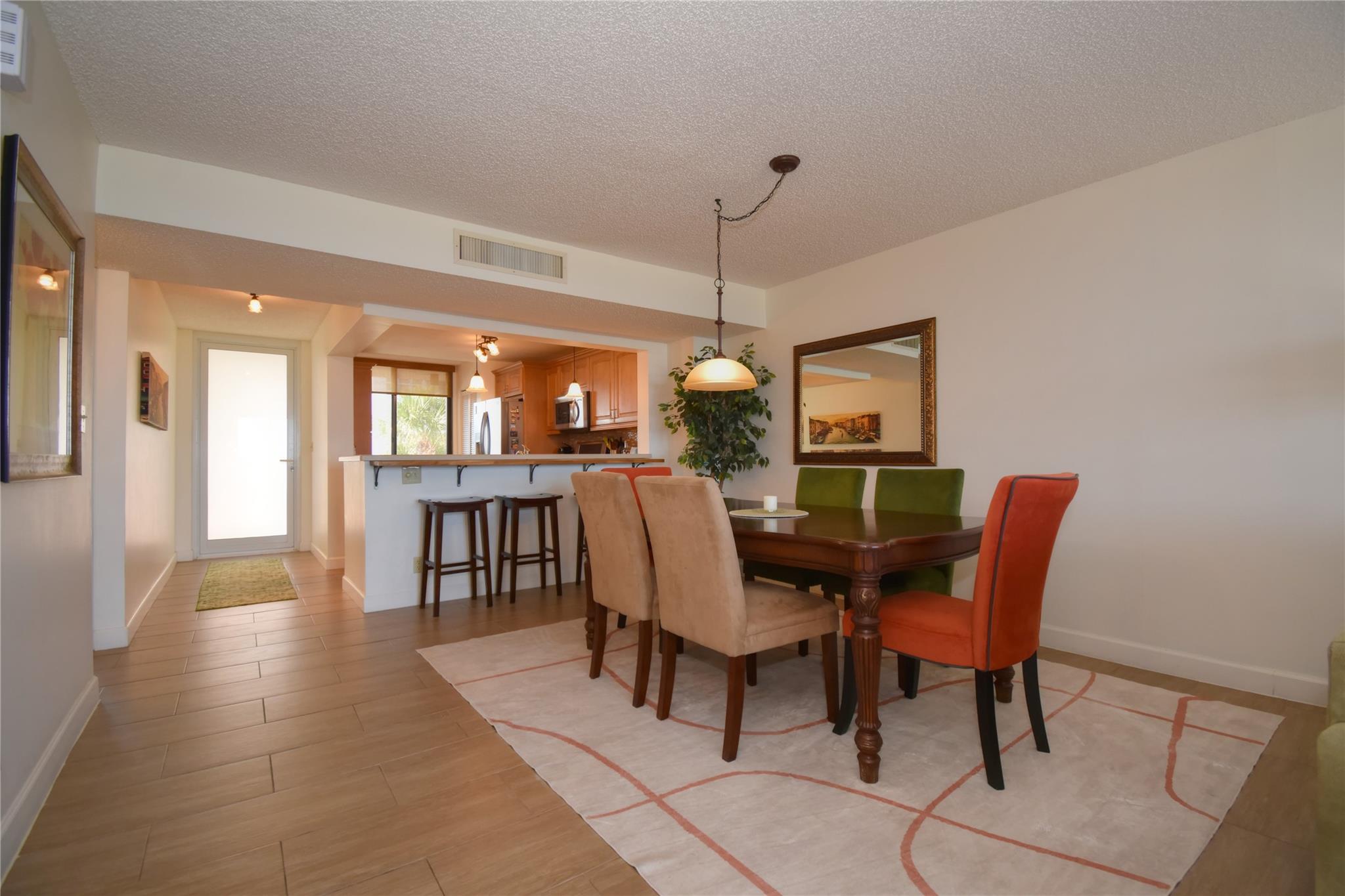 SILVER THATCH OCEAN CLUB - Residential