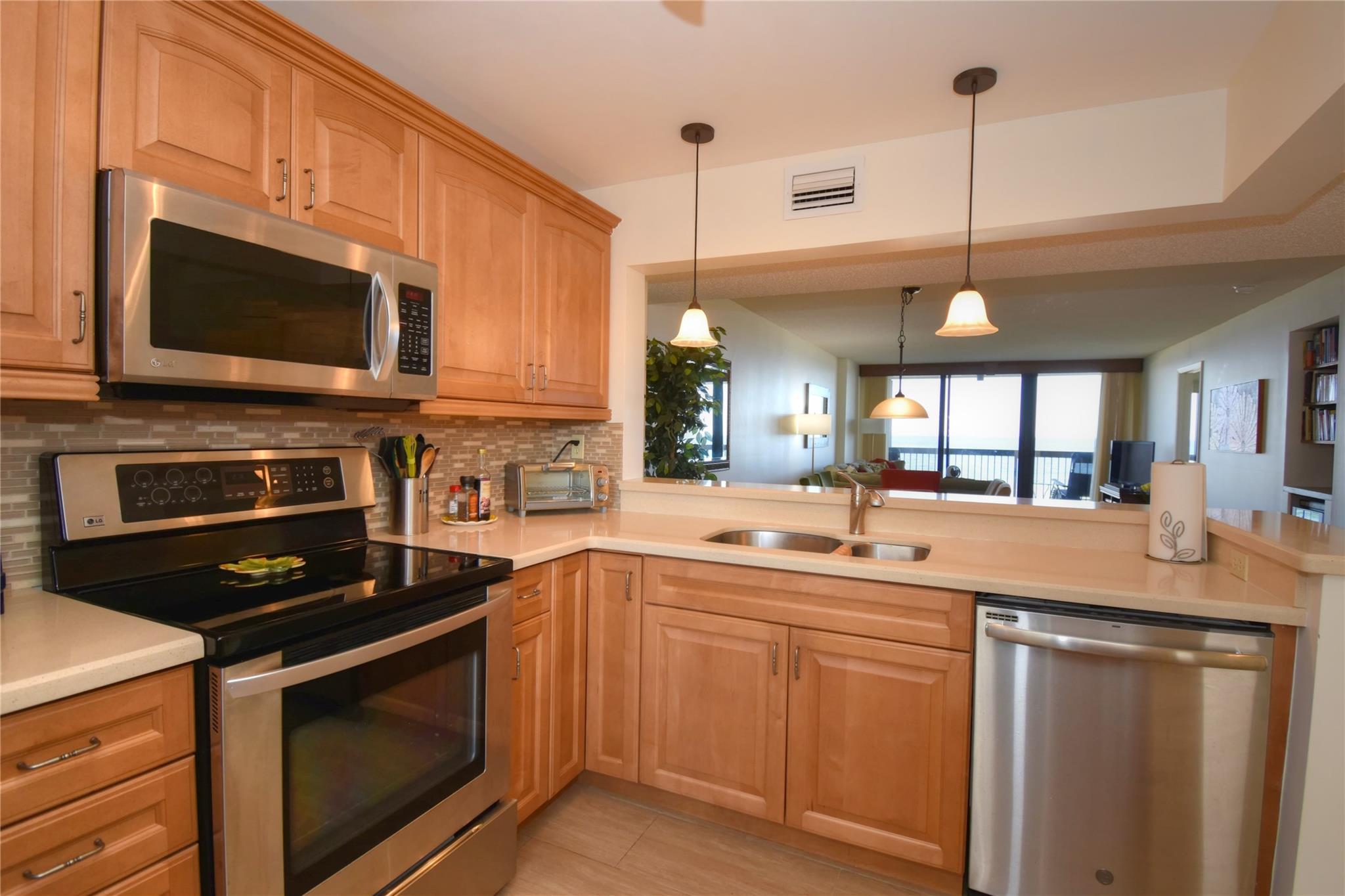 510 N Ocean Blvd 303