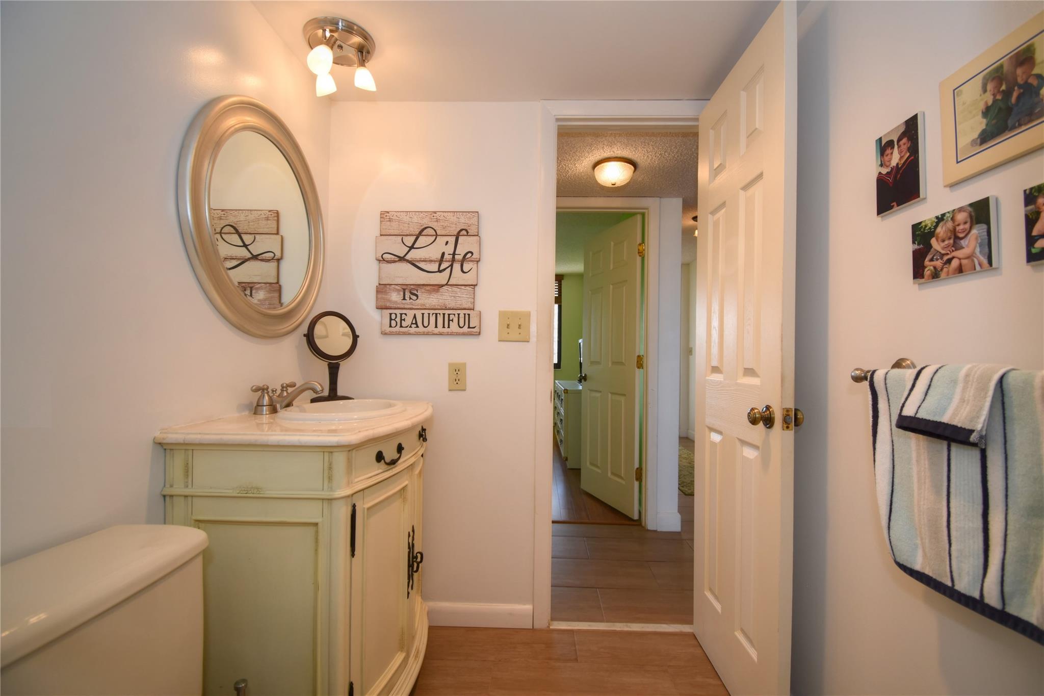 SILVER THATCH OCEAN CLUB - Residential