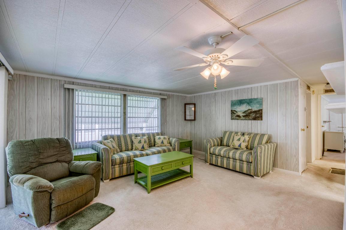 4800 SE Federal Highway 17