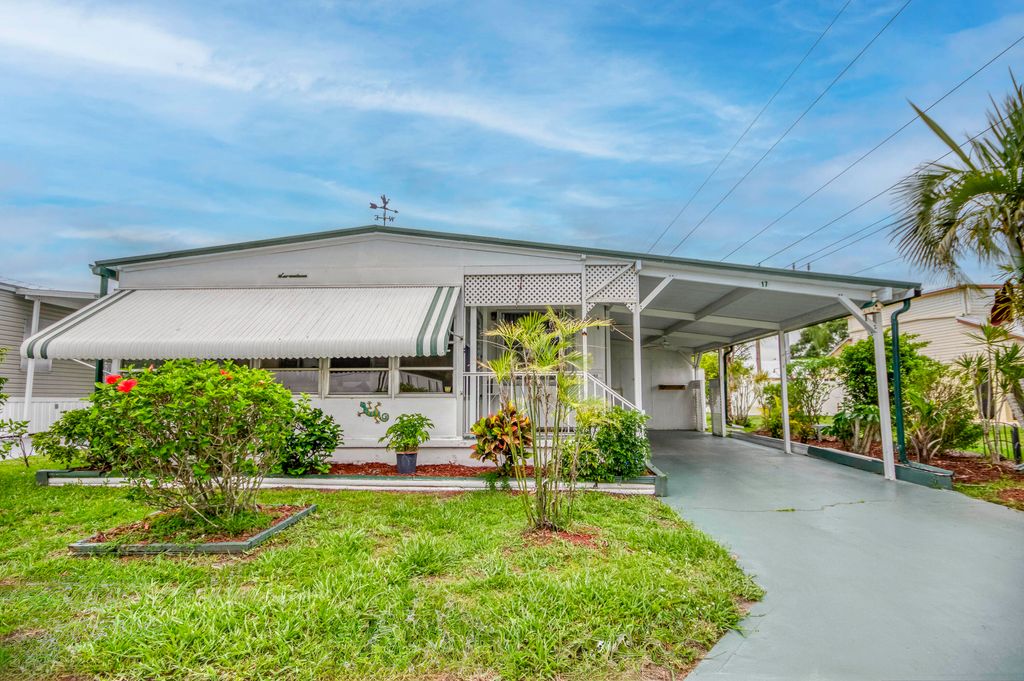 Photo of 4800 SE Federal Highway #17, Stuart, FL 34997 (MLS # R11098481)