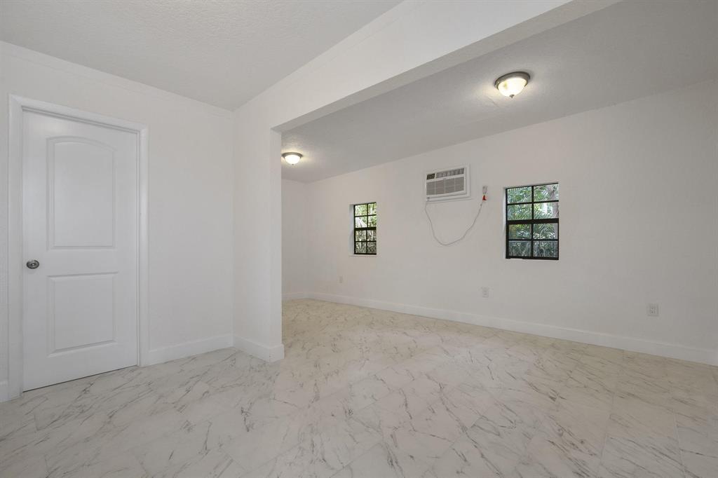 SOUTHLAND PARK - Residential