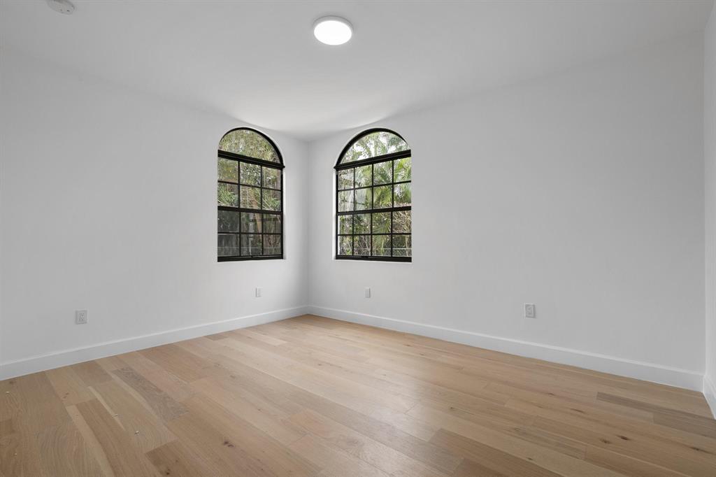 SOUTHLAND PARK - Residential