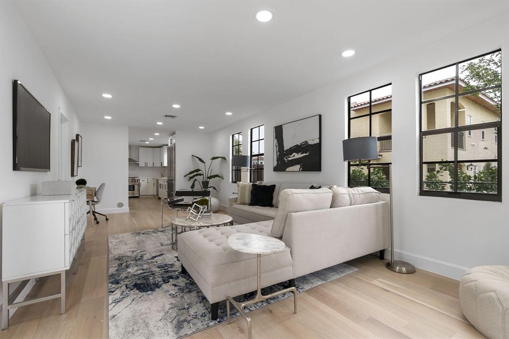 SOUTHLAND PARK - Residential