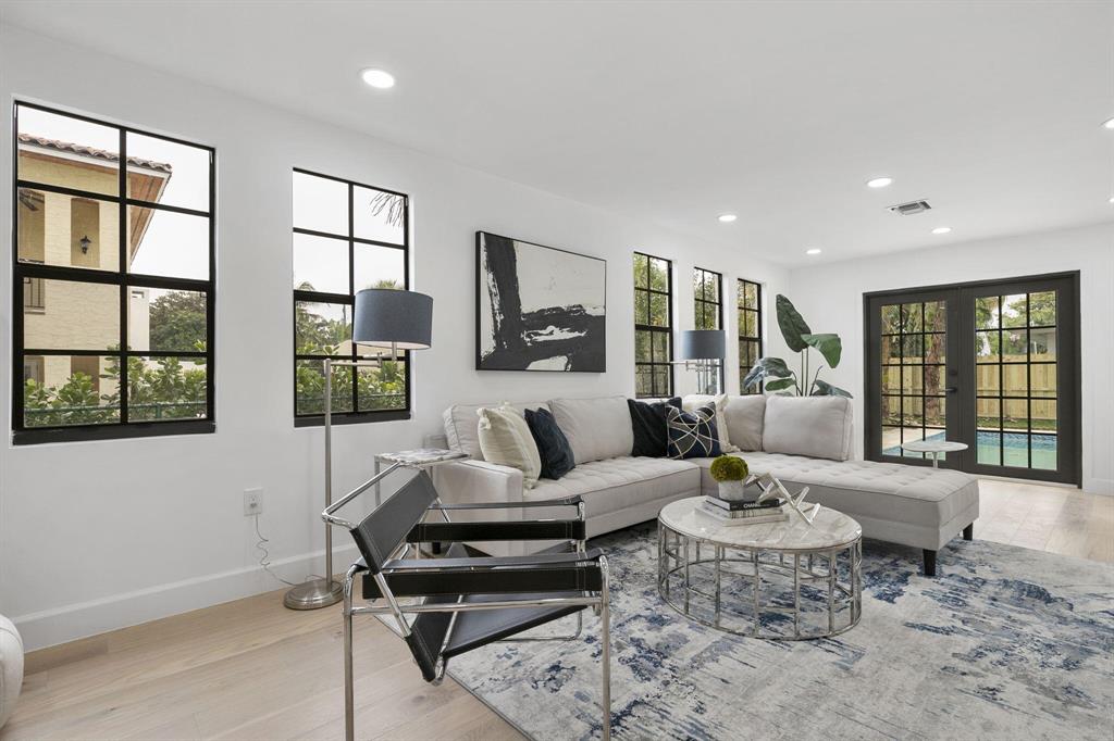 SOUTHLAND PARK - Residential