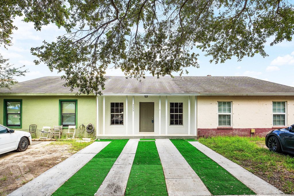 Photo of 5835 S 37th Court, Greenacres, FL 33463 (MLS # R11126268)