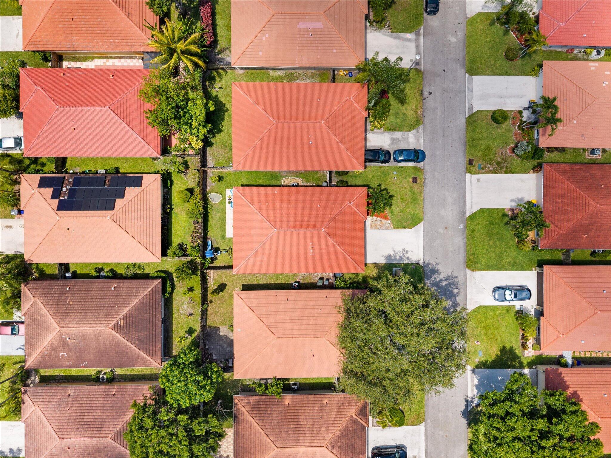 WELLINGTON DOWNS - Residential