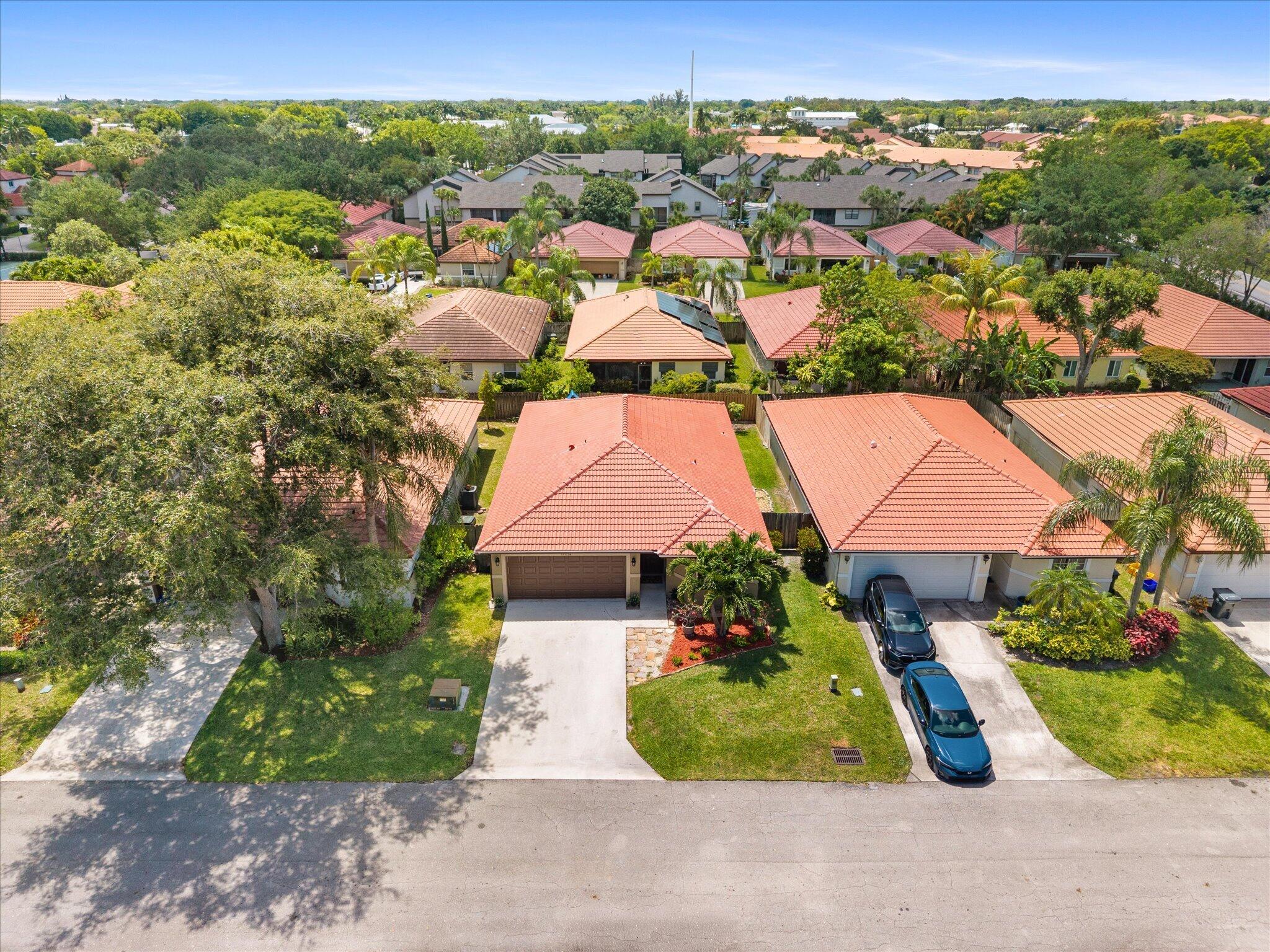 WELLINGTON DOWNS - Residential