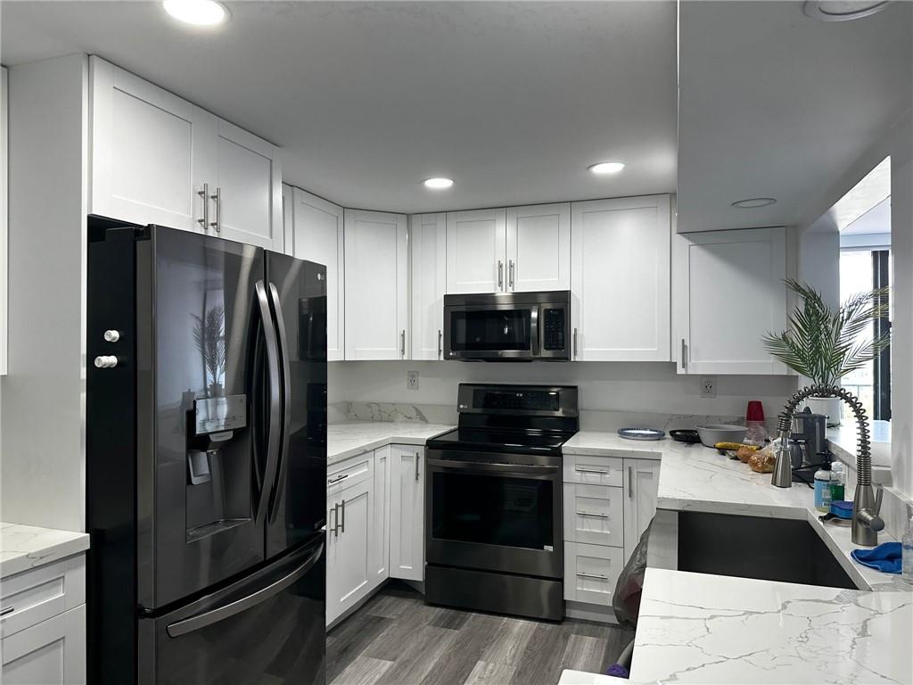 Oceanview Park Condo - Residential Lease